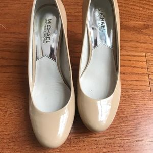 Michael Michael Kors Nude Patent Platform Pump